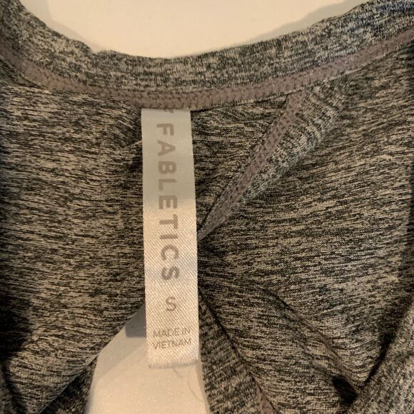 Fabletics Tank Top Women S Small Heather Grey Cutout Twist Back Sleeveless Shirt - Picture 9 of 12